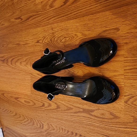 Black Franco Sarto Heels - Picture 1 of 4